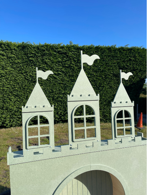 6ft Fully Customisable Castle Set - Image 2